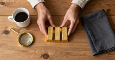 6 Best Gold Bullion Bars for Collectors and Gift Buyers in 2026